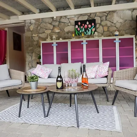 Villa Pequena Perla